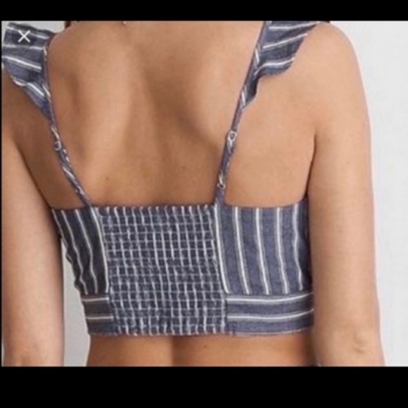 AEO Chambray Striped Crop Top Smocked Cotton Blend 2016 L American Eagle - Picture 2 of 16